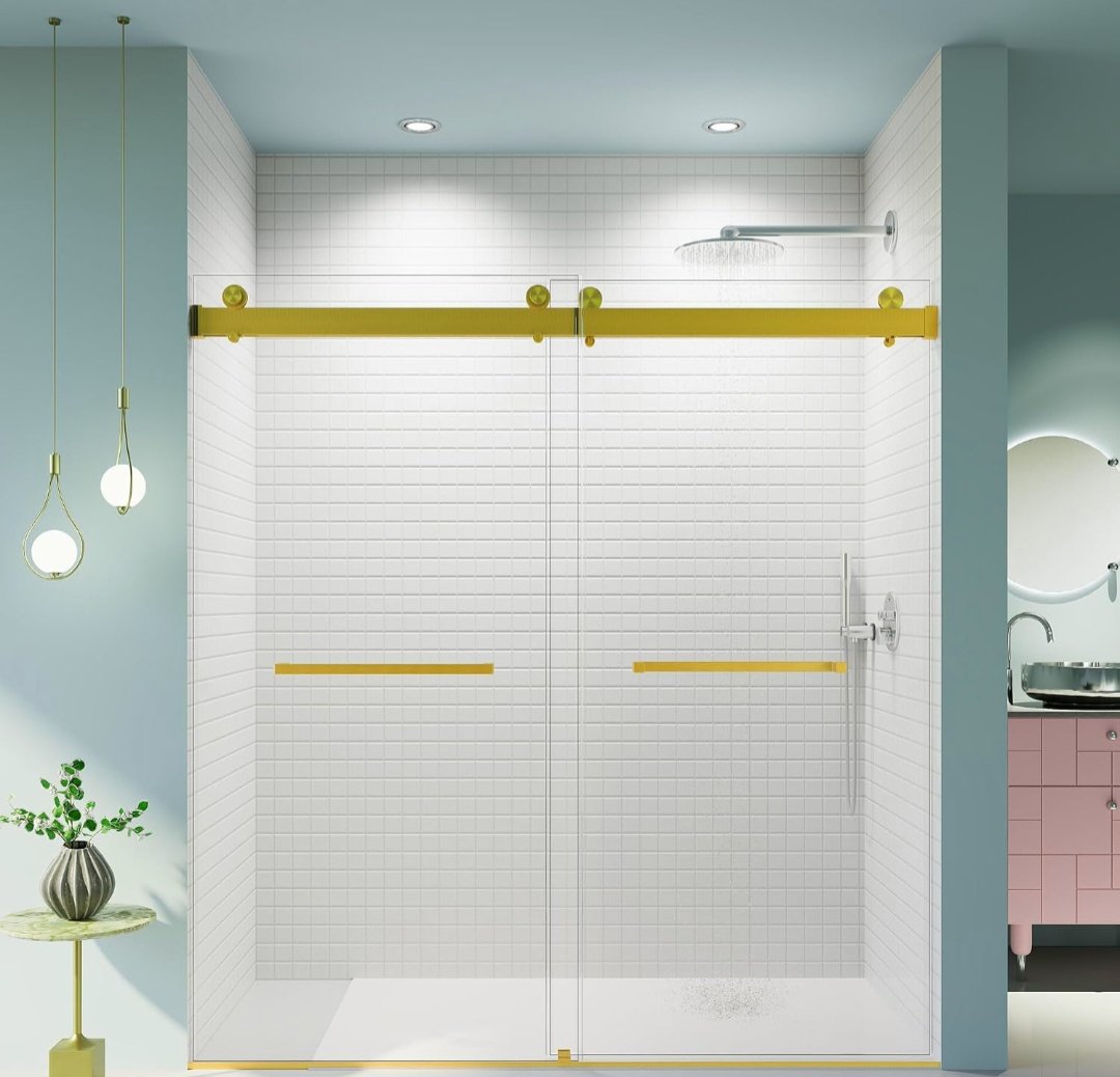 Referencia del sistema sliding cierre suave doble puerta: dos puertas corredizas de vidrio clear con riel y herraje dorados
